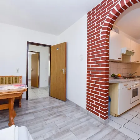 Apartments Mark - 200 M From Sea Novalja Exterior photo