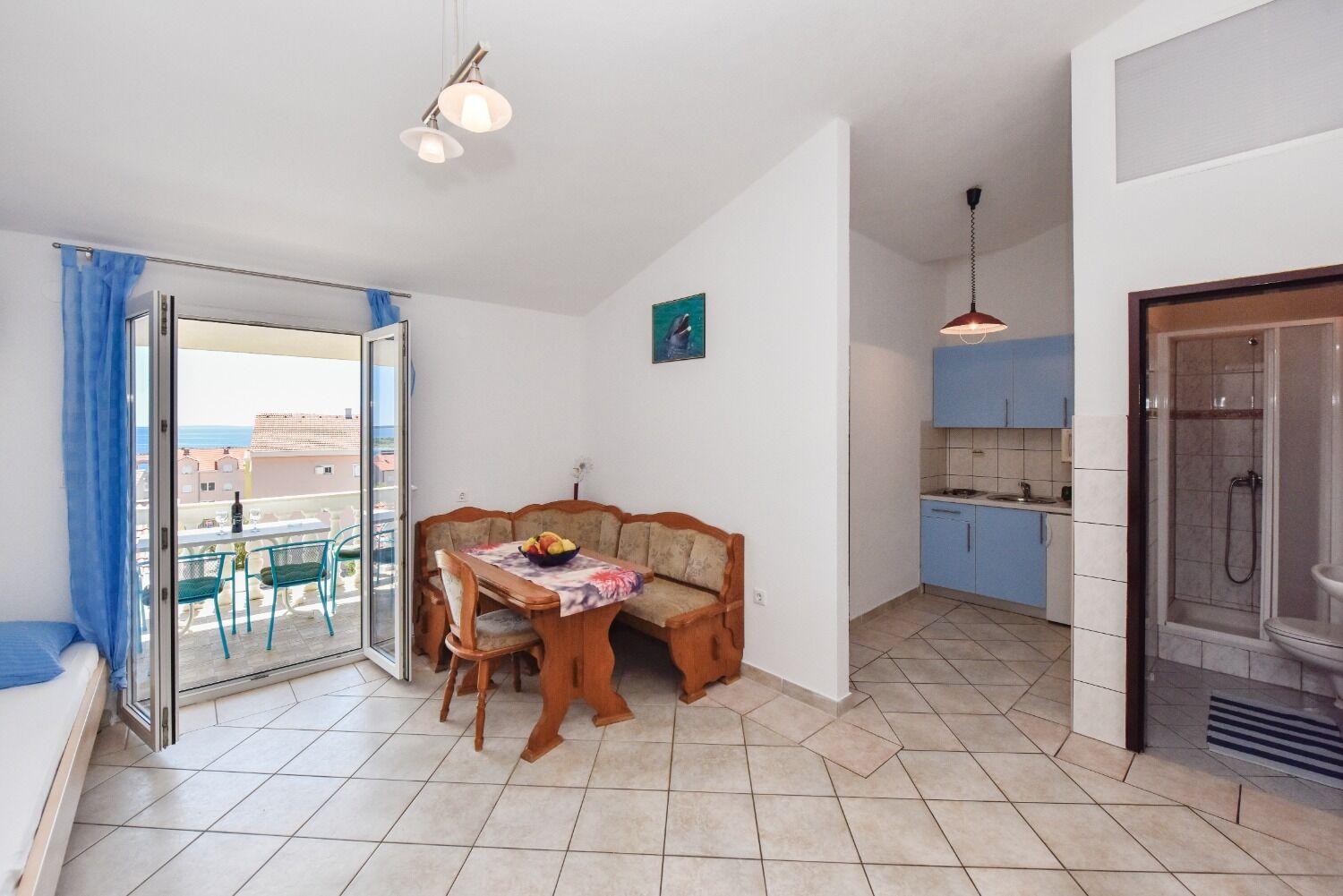 - 200 M From Sea Apartment *