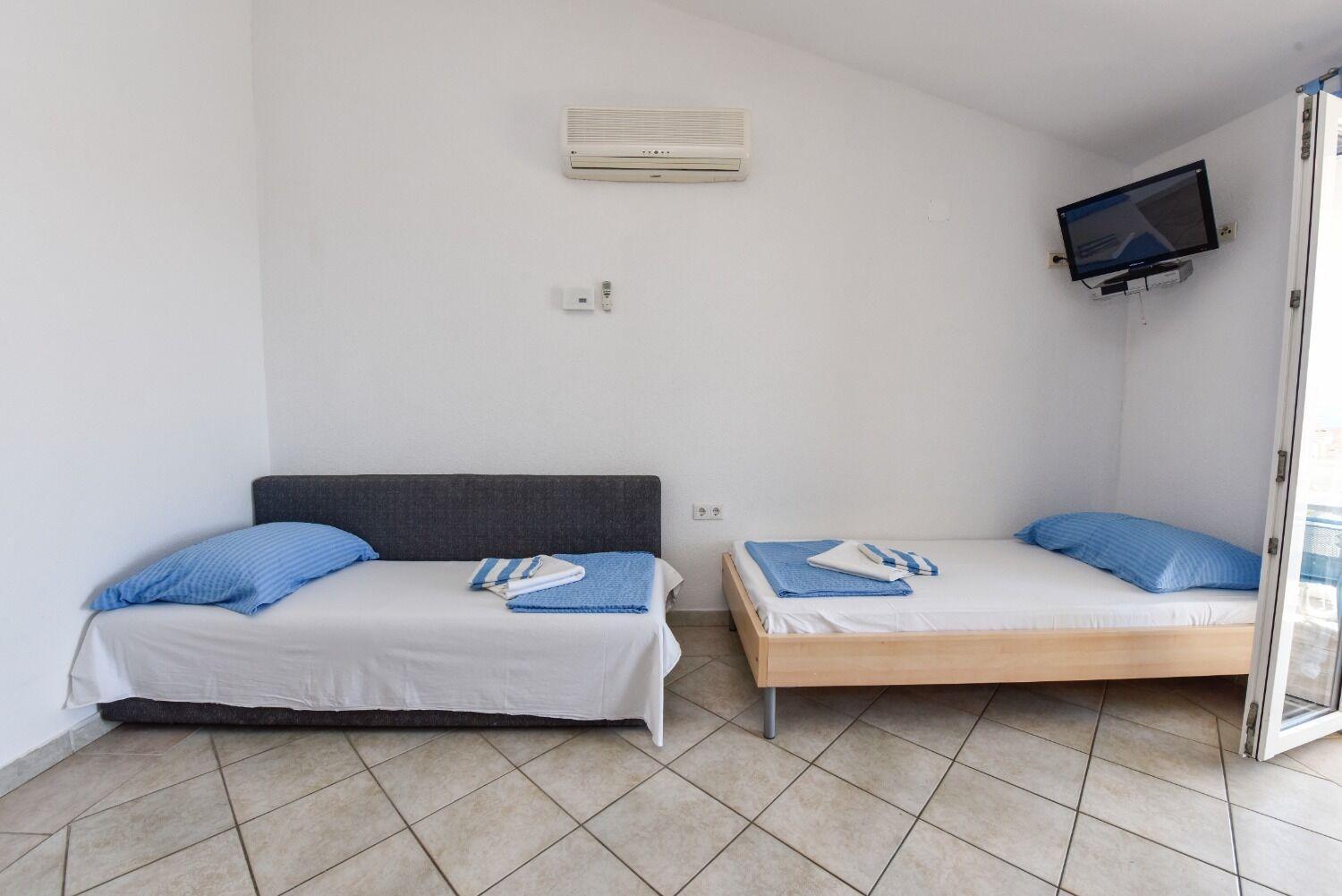 - 200 M From Sea Apartment *