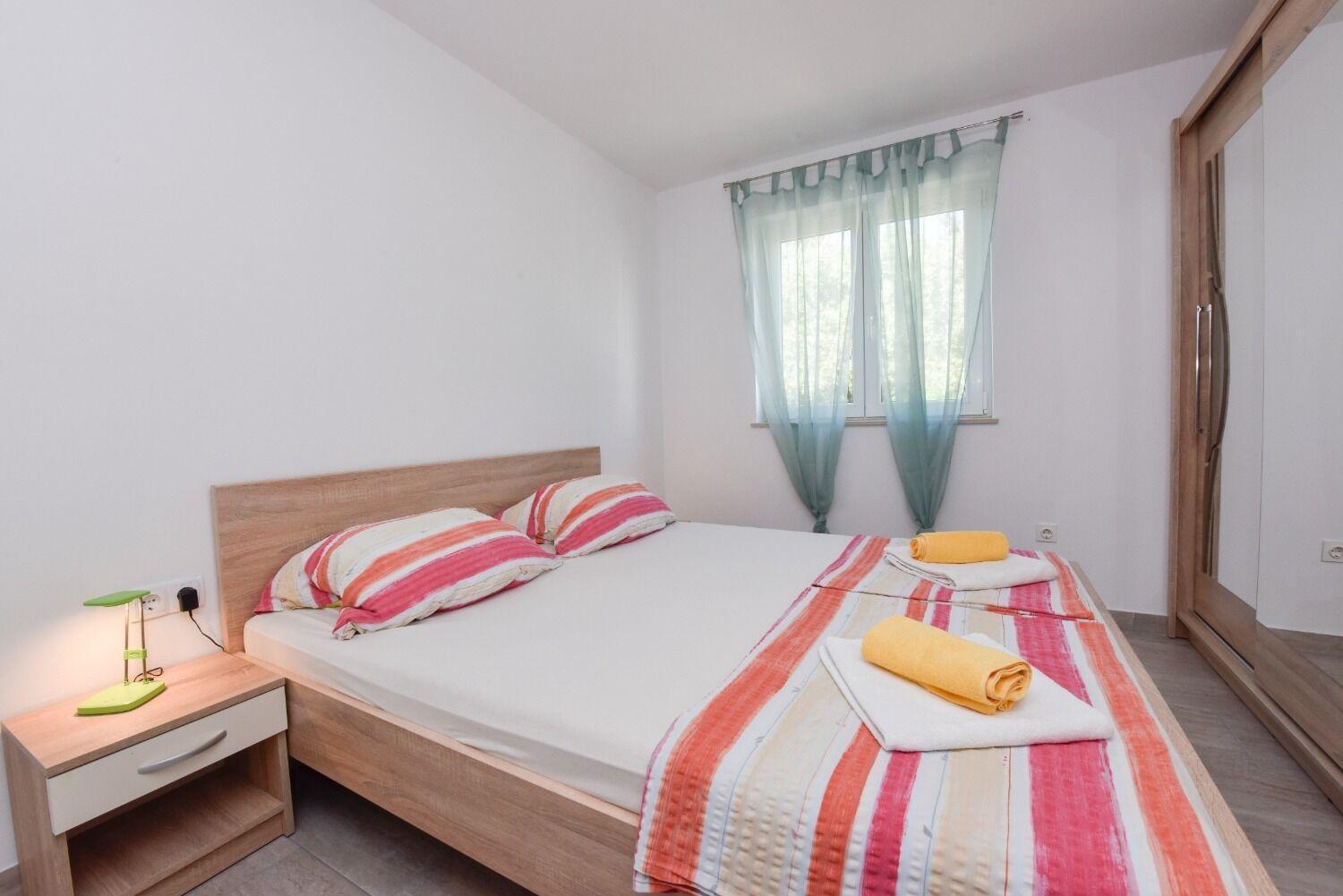 Apartment - 200 M From Sea Novalja